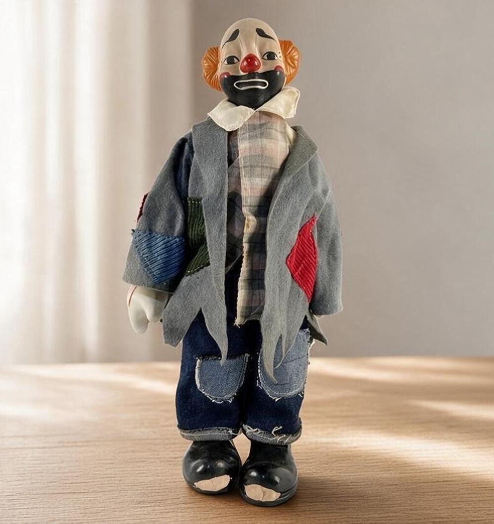 House of Lloyd Hobo Clown Porcelain Figurine 14.7" Gray Coat w/ Stand Vintage